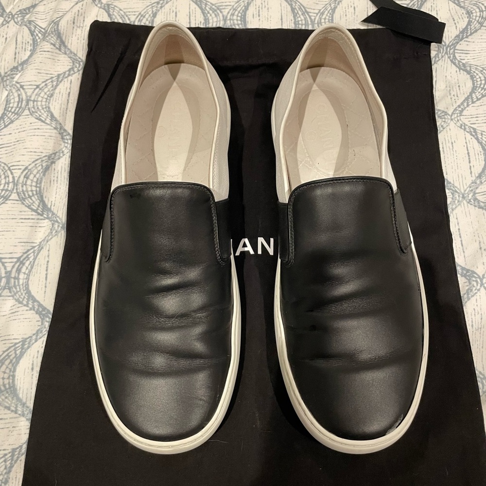 Chanel Men’s Slip on Size 43